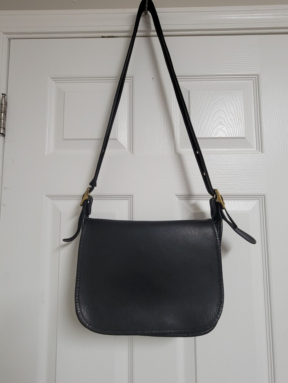 Coach Vintage #9951 Patricia Legacy Crossbody Bag.